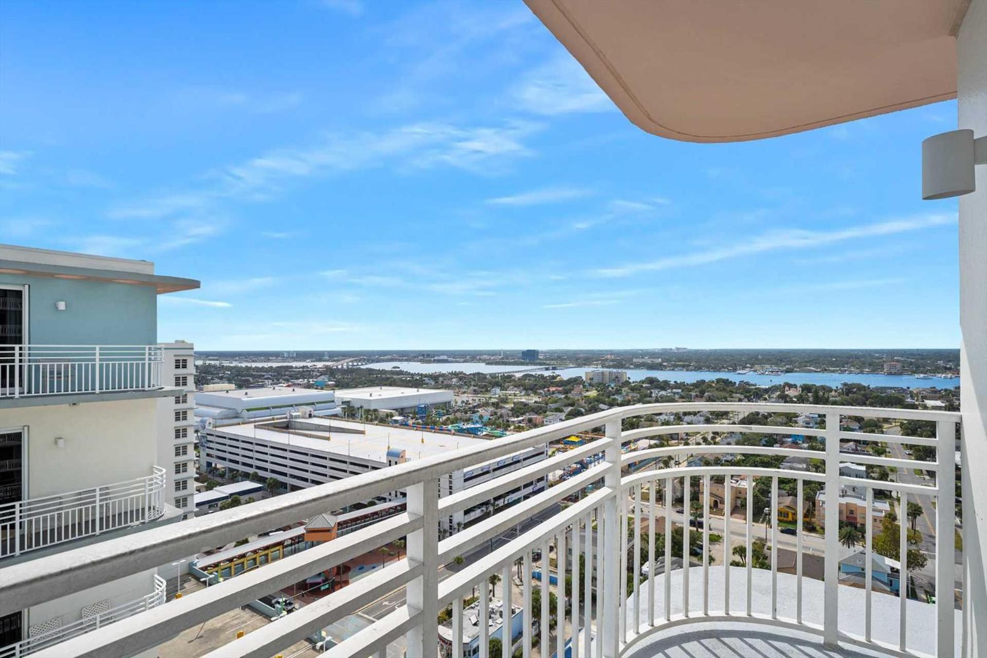 Luxury 20Th Floor 2 Bedroom Condo Direct Oceanfront Wyndham Ocean Walk Resort Daytona Beach | 2020 Exterior photo